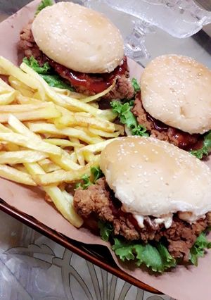 A picture of Zinger burger.
