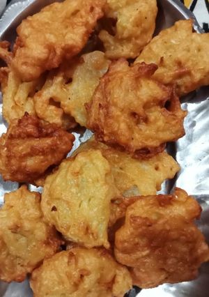 लौकी के कोफ्ते (Lauki ke kofte recipe in hindi) रेसिपी मुख्य फोटो