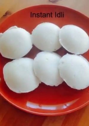 இன்ஸ்டன்ட் இட்லி செய்முறை முக்கிய புகைப்படம்