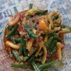 รูปของ Tumis kacang panjang janten