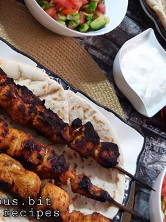 صورة لوصفة شيش طاووق الدجاج