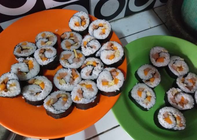 Cara Gampang Menyiapkan Sushi rumahan Anti Gagal
