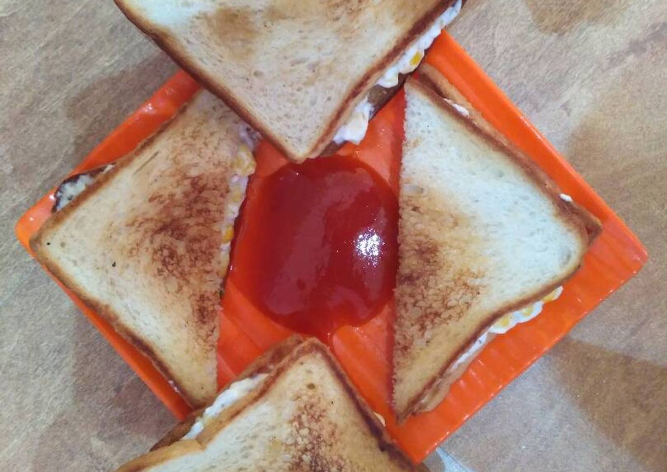 Veg mayo grilled sandwich