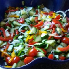 A picture of Healthy Green Salad.