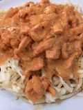 Pollo en chipotle con crema
