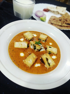 સોયા પનીર પસંદા (Soya Paneer Pasanda Recipe In Gujarati) રેસીપી મુખ્ય ફોટો