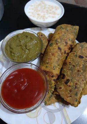 मेथी पराठा (methi paratha recipe in Hindi) रेसिपी मुख्य फोटो