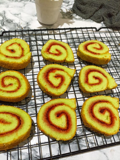 Foto resep Pandan Chiffon Roll Tepung Ketan