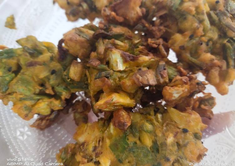 Recipe of Favorite Spring onion pakoda