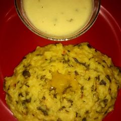 A picture of Palak Khichdi.