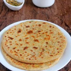 A picture of Cheakpea/chana dal paratha.