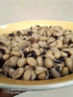 A picture of Grainy Cooked Beans.