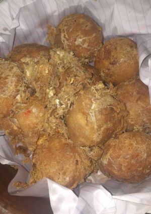 A picture of Yam balls.