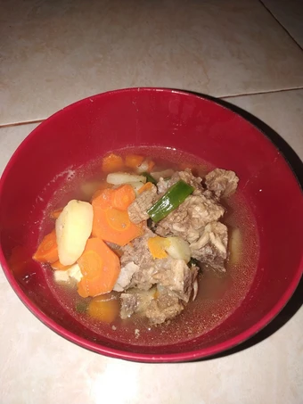 Cara Gampang Menyiapkan Resep Sup tulang sapi magicom yang Lezat Sekali Anti Ribet, Mantap Sekali