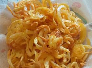 Ricetta Crespelle aromatizzate al basilico di Lucia Tolfo - Cookpad