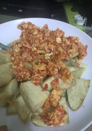 A picture of Fried Yam and Scrambled Egg.