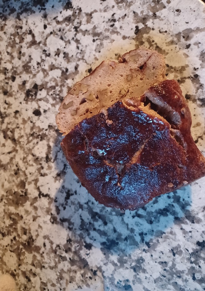 A picture of Banana nut bread.