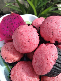 Foto resep Bolu kukus buah naga