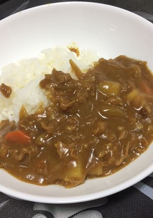A picture of Japanese style Curry on Rice.