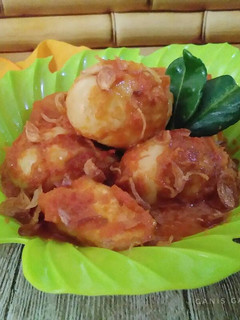 Foto resep KTT (Kentang Telur Tahu) Bumbu Bali