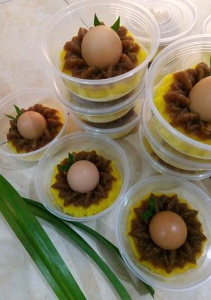 Foto resep Pulut Kuning Inti Kelapa