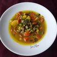 Sopa de verduras al azafrán