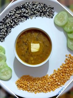 स्वादिष्ट उड़द और चने की दाल(swadist udat aur chane ki dal recipe in hindi) रेसिपी मुख्य फोटो