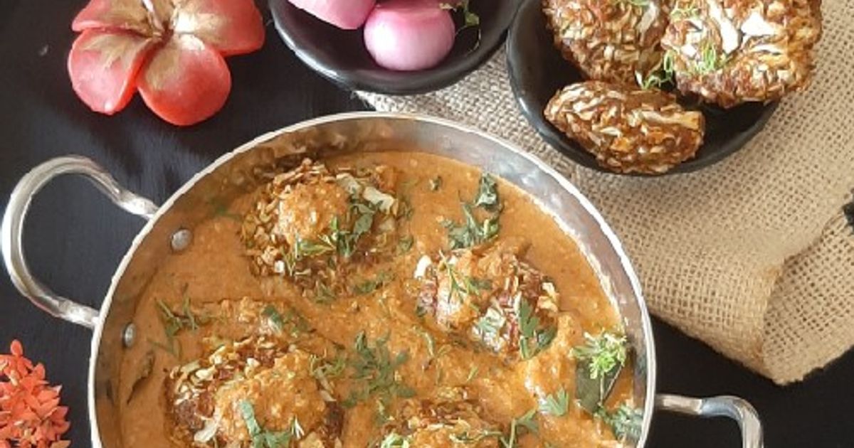 Murthaba व्हेज मराठा (Veg Maratha Recipe In Marathi) रेसिपी Bhagyashree Lele ...