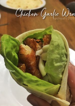 Gambar Tortilla Bawang Putih bersama Ayam / Chicken Garlic Wrap