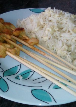 A picture of Chicken 'Satay'.