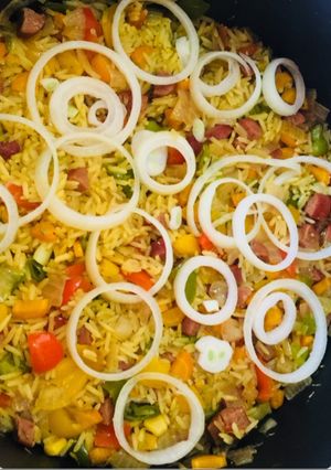 A picture of Jollof Rice🍚.
