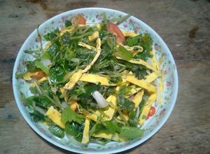 Hình của món Rau càng cua trộn gỏi.