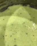 Soup yến mạch - cải bó xôi và nước cốt dừa