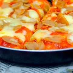 Pizza Saus Wortel রেসিপির প্রধান ছবি