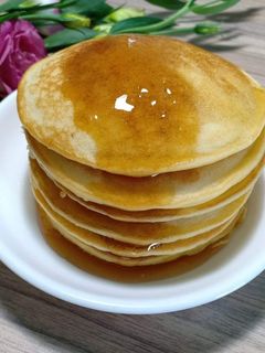 Hình của món Bánh rán Dorayaki không nhân - Dùng với mật ong.