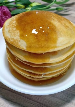Hình của món Bánh rán Dorayaki không nhân - Dùng với mật ong.