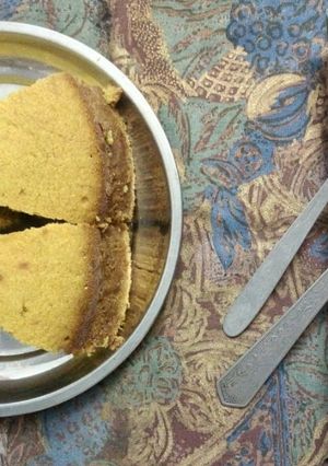 A picture of Eggless Custard Cake without oven.