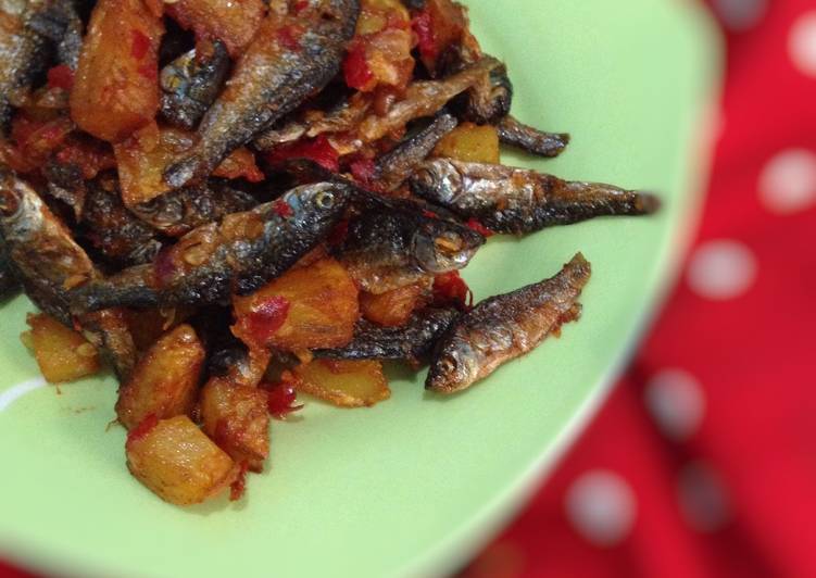 Balado Ikan Bilih Kentang