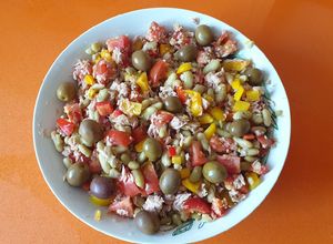 Una foto de Ensalada de verdinas