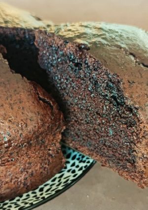 Una foto de Bizcocho de chocolate (sin huevo)