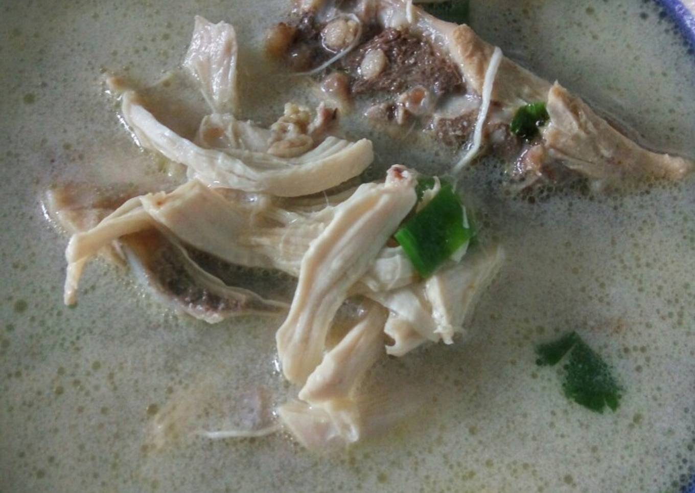 W3. Soto Ayam Kuah Putih