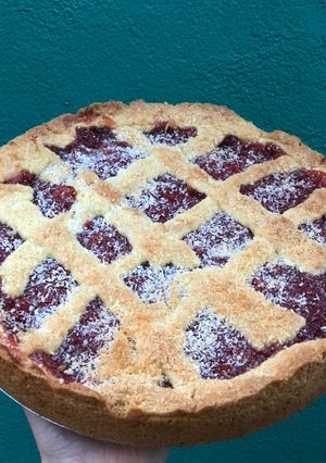 Una foto de Pastafrola de dulce de membrillo o dulce de leche
