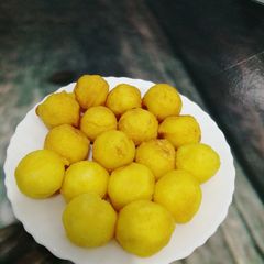 A picture of Kachori.