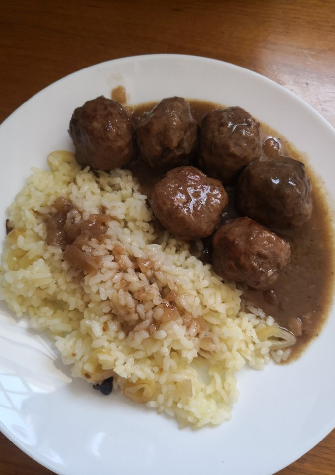 Una foto de Albóndigas en salsa