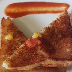 A picture of Pizza sandwich.