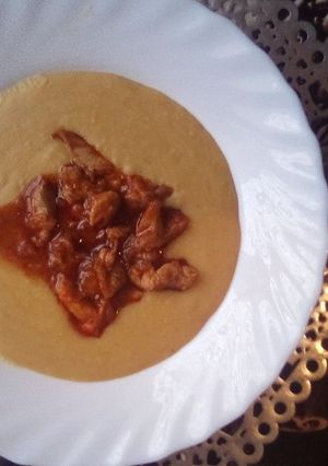 Krémes sárgaborsó főzelék csirkepörkölttel recept fotója