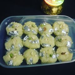 A picture of Petha peda.