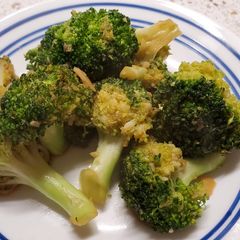 A picture of Sautéed Broccoli With Honey Garlic Sauce.
