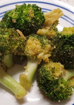A picture of Sautéed Broccoli With Honey Garlic Sauce.