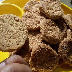 A picture of Foxtail millet cookies.